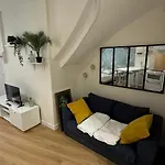 Cosy Sereni - 4 Pax - Chateau Et Terrasse 25M2