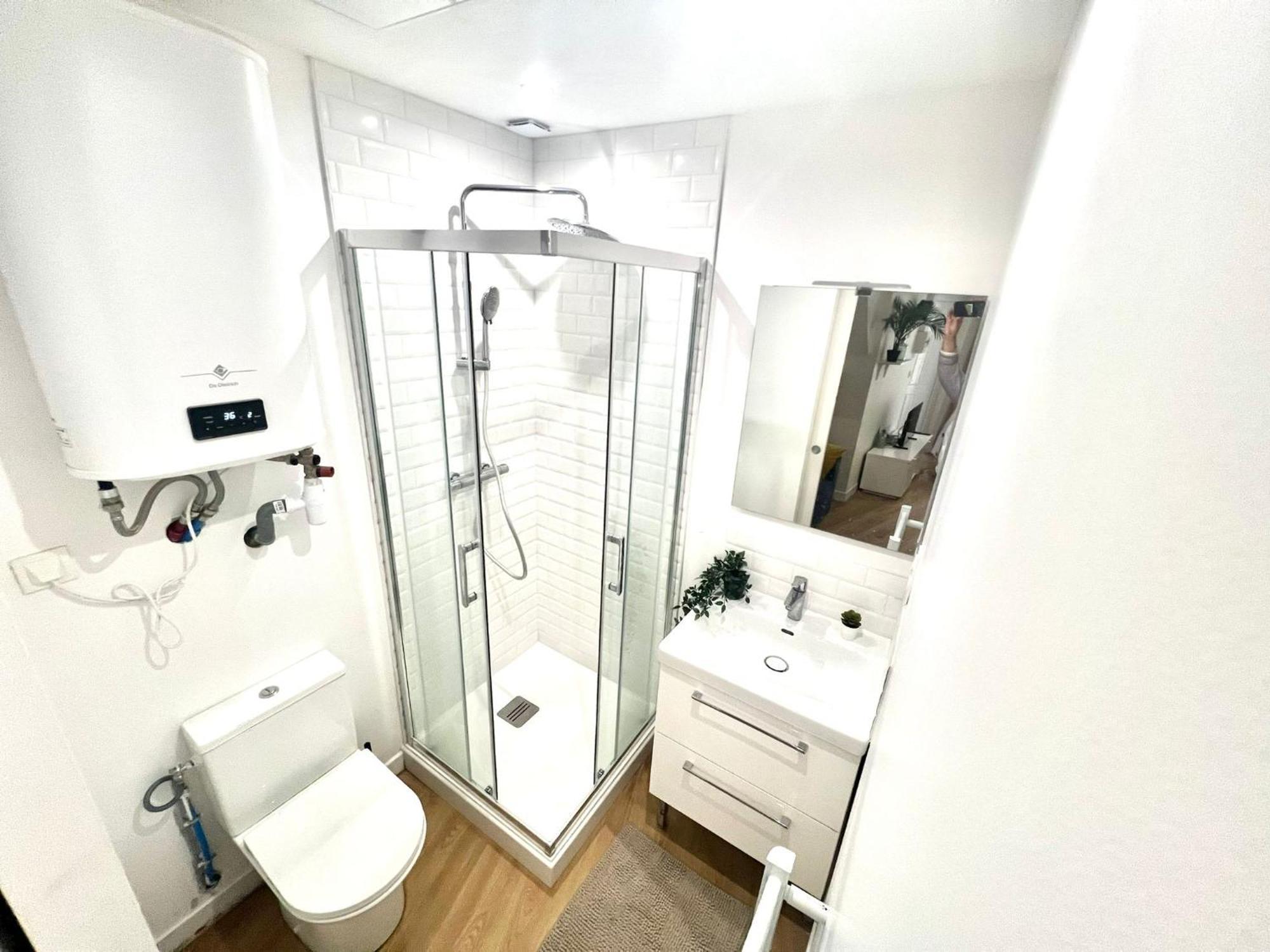 Cosy Sereni - 4 Pax - Chateau Et Terrasse 25m2 Appartement *